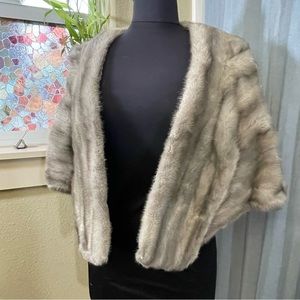 Vintage Silver Fur Stole - Excellent Condition